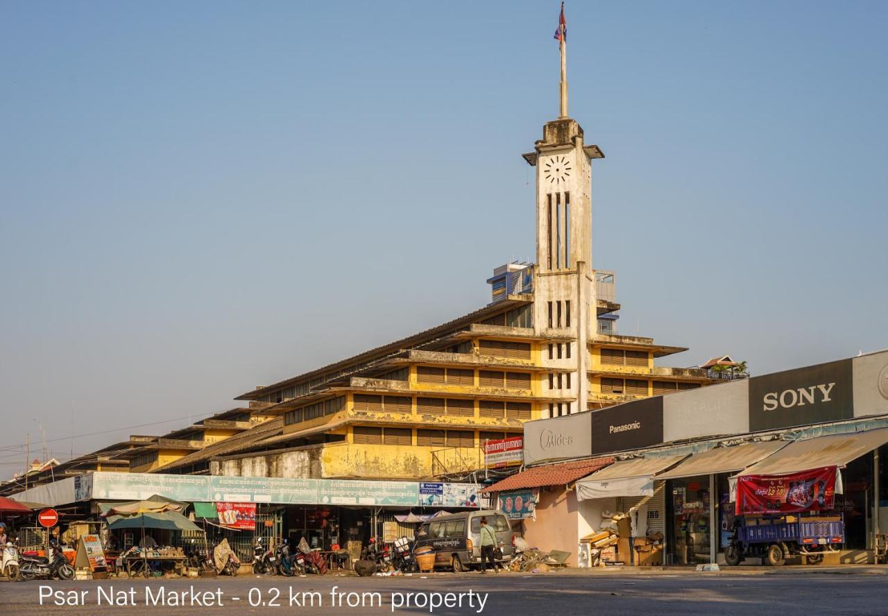 Royal Hotel Battambang Bagian luar foto