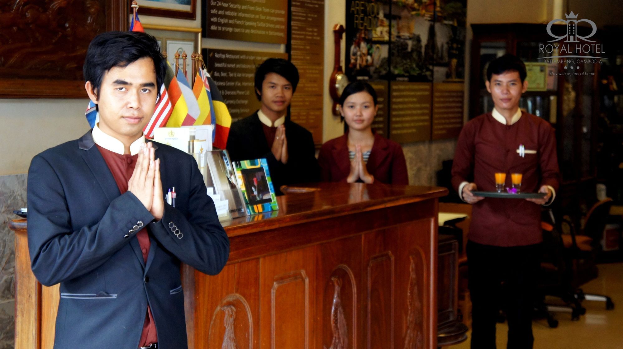 Royal Hotel Battambang Bagian luar foto
